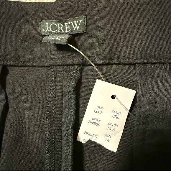 J.Crew Black Sydney Wide Leg Flare Pant in Four-Season Cropped Stretch - Picture 10 of 14